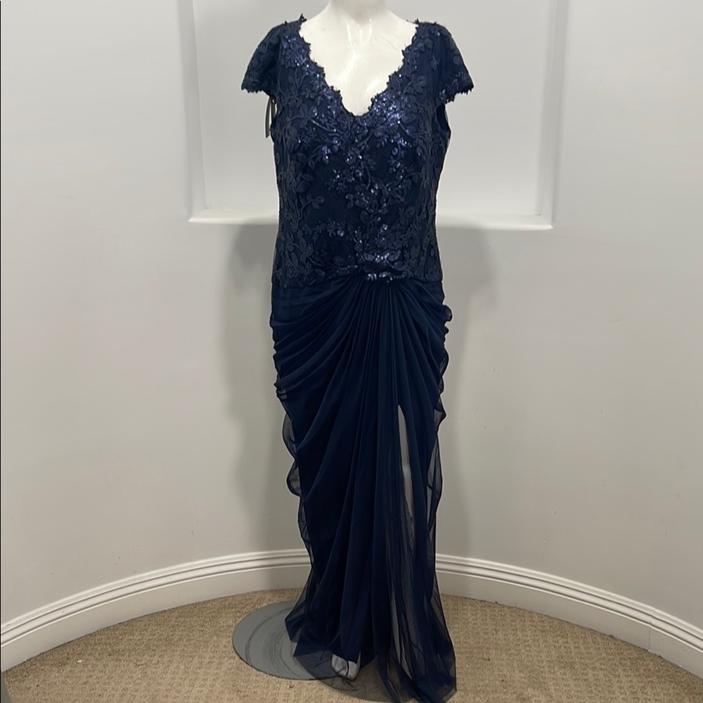 Tadashi Shoji Too Navy Embroidered Lace Evening Gown Tulle Skirt Size 16 Q   NWT - Picture 14 of 16